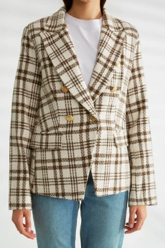 Een kledingmodel uit de groothandel draagt 30119 - Jacket - Brown, Turkse groothandel Jasje van Robin