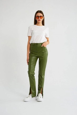 A model wears 30111 - Pants - Olive Green, wholesale Pants of Robin to display at Lonca
