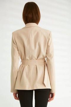 Модель оптовой продажи одежды носит 30143 - Jacket - Stone, турецкий оптовый товар Куртка от Robin.