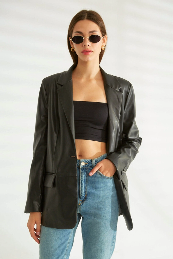 Ένα μοντέλο χονδρικής πώλησης ρούχων φοράει 30684 - Jacket - Black, τούρκικο Μπουφάν χονδρικής πώλησης από Robin