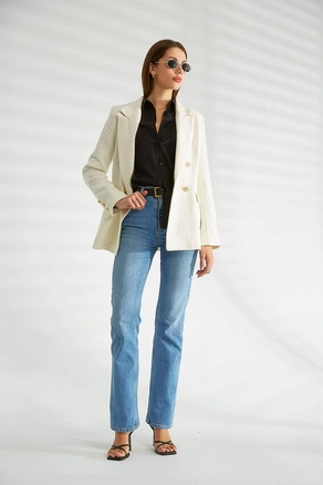 A model wears 30689 - Jacket - Ecru, wholesale undefined of Robin to display at Lonca