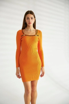 Hurtowa modelka nosi 32140 - Dress - Orange, turecka hurtownia Sukienka firmy Robin