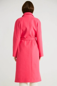 Veleprodajni model oblačil nosi 32505 - Coat - Fuchsia, turška veleprodaja Plašč od Robin