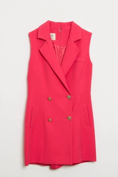 Una modella di abbigliamento all'ingrosso indossa 44420 - Jumpsuit - Fuchsia, vendita all'ingrosso turca di Tuta di Robin