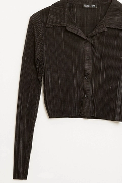 A wholesale clothing model wears ROB10272 - Shirt - Black, Turkish wholesale Shirt of Robin