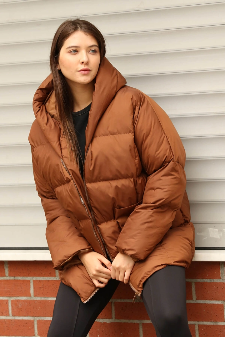 Un model de îmbrăcăminte angro poartă 35091 - Coat - Brown, turcesc angro Palton de Mode Roy