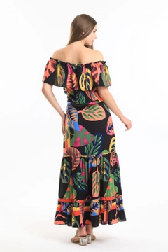 A wholesale clothing model wears sns10830-floral-lace-collar-elastic-woven-viscose-long-dress-black, Turkish wholesale Dress of SENSE