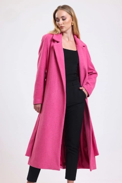 A wholesale clothing model wears sns10904-slit-detailed-belted-long-cuff-coat-fuchsia, Turkish wholesale Coat of SENSE