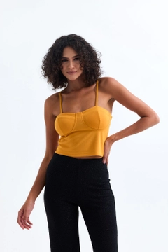 A wholesale clothing model wears sns11026-sense-saffron-gloped-lined-bustier, Turkish wholesale Bustier of SENSE
