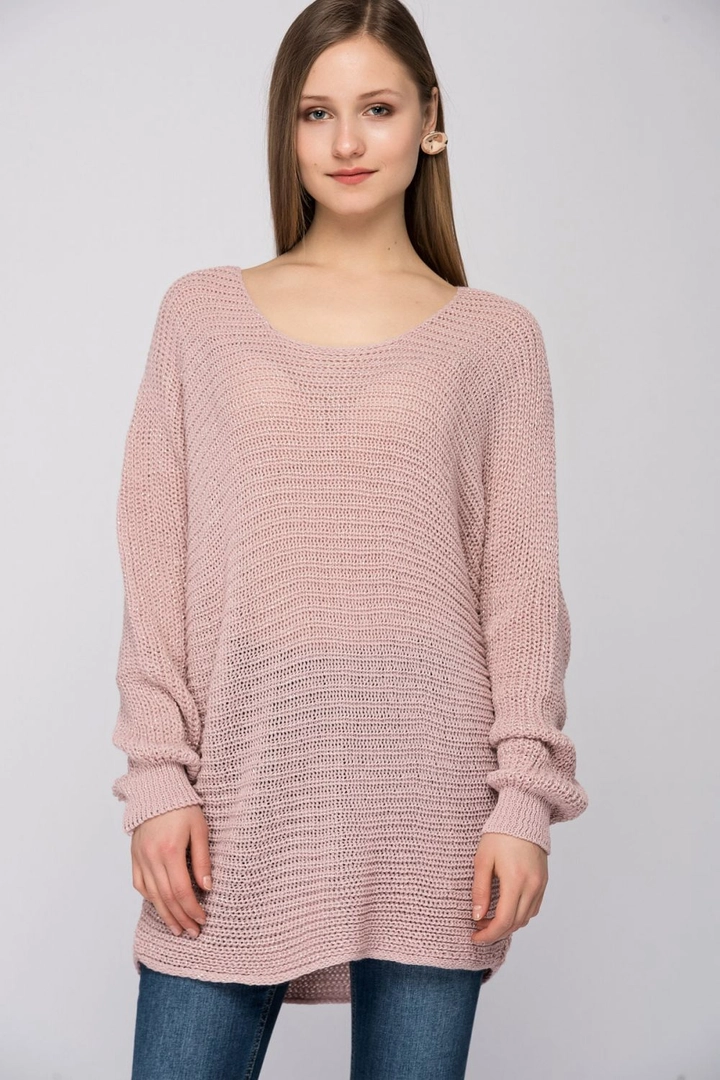 A wholesale clothing model wears sns11062-boat-neck-glitter-sweater-powder, Turkish wholesale Sweater of SENSE