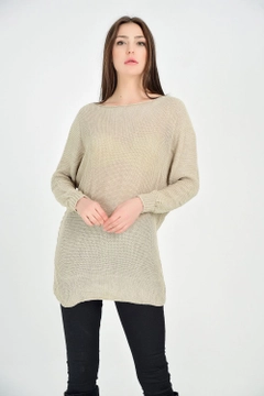A wholesale clothing model wears sns11063-boat-neck-glitter-sweater-mink, Turkish wholesale Sweater of SENSE