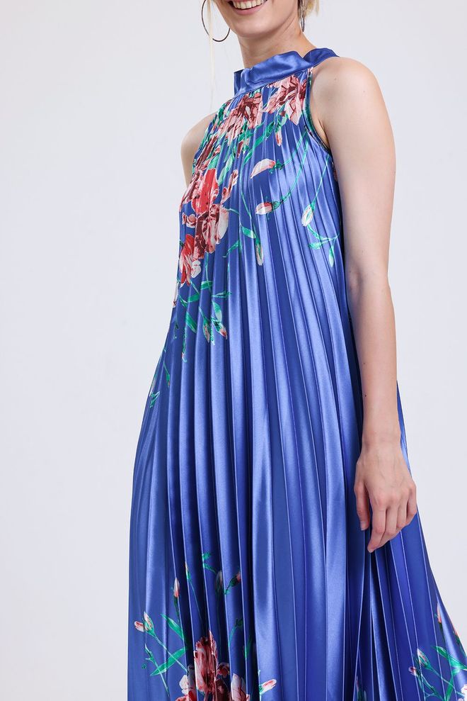 SENSE Rainbow Halter Neck Printed Satin Suknelė – Mėlyna Didmeninė prekyba drabužiais Vasara