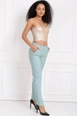 Bir model,  toptan giyim markasının sns10056-mint-waist-bridged-ornamental-stitched-trousers toptan  ürününü sergiliyor.