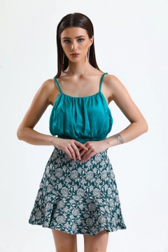 A wholesale clothing model wears sns10074-petrol-jacquard-short-flounce-skirt_etk32608, Turkish wholesale Skirt of SENSE