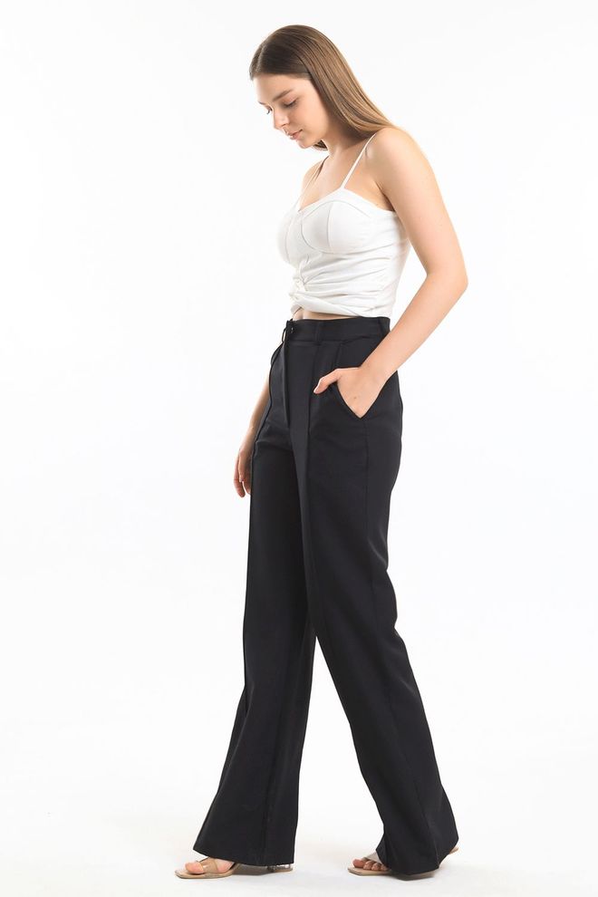 SENSE Schwarze Hose Mit Weitem Bein Aus Hürrem Stoff Mit Ziernähten Großhandelskleidung Lässig