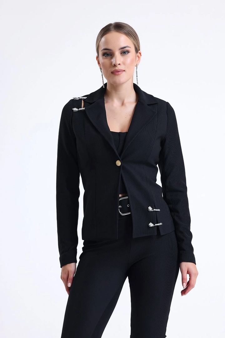 A wholesale clothing model wears sns10533-black-lined-needle-detailed-ottoban-jacket, Turkish wholesale Jacket of SENSE