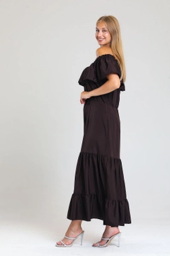 A wholesale clothing model wears sns10642-sense-brown-lace-collar-elastic-woven-viscose-long-dress, Turkish wholesale Dress of SENSE