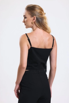 A wholesale clothing model wears sns10650-sense-black-sleeve-detailed-crepe-bustier, Turkish wholesale Bustier of SENSE