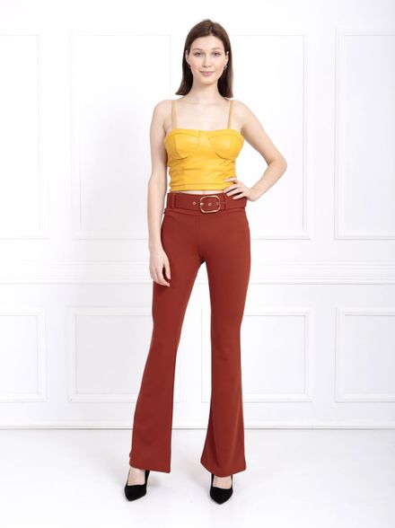 A wholesale clothing model wears  Sense Brick-Cut Belted Knitted Fabric Trousers PNT32439
, Turkish wholesale  of SENSE