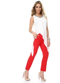 A wholesale clothing model wears sns10742-sense-red-plus-size-trousers, Turkish wholesale Pants of SENSE