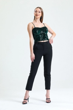 A wholesale clothing model wears sns10710-sense-u.black-trousers-atlas-fabric-ankle-trousers, Turkish wholesale Pants of SENSE