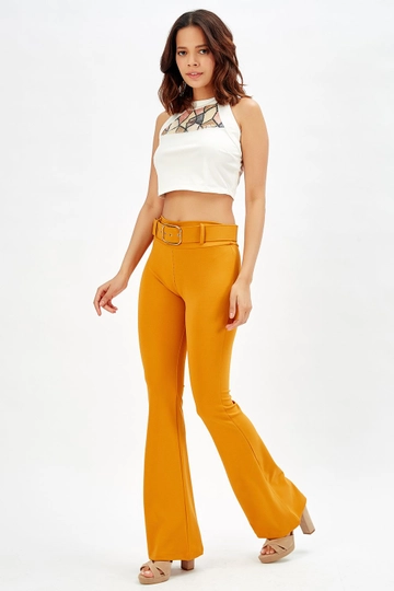 A wholesale clothing model wears  Sense Safran Belted Knitted Fabric Trousers Pnt32439
, Turkish wholesale Pants of SENSE