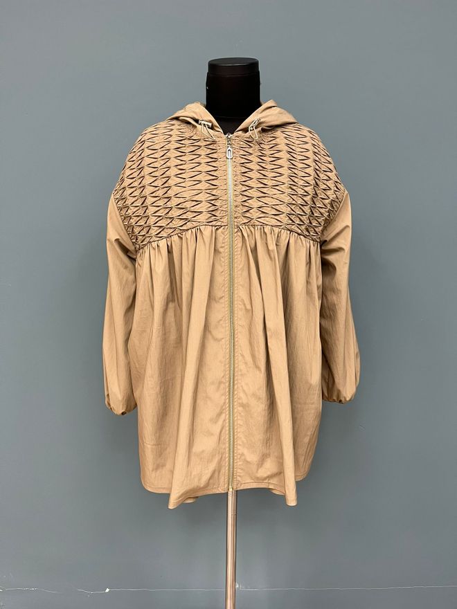 SOUL Švarkas Vėjas Beige Oversized Su Gobtuvu Didmeninė prekyba drabužiais Apykaklė su įkirpimu