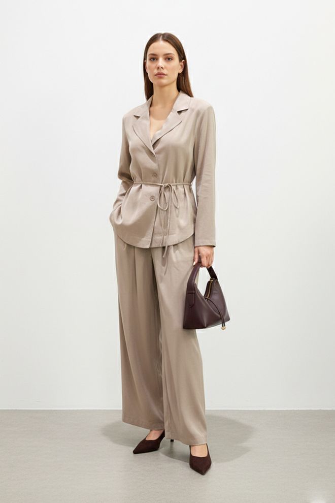 SOUL جلس رسمي أنيق باللون البيج مع بنطلون بالازو واسع الساق ملابس بالجملة رَسمِيّ