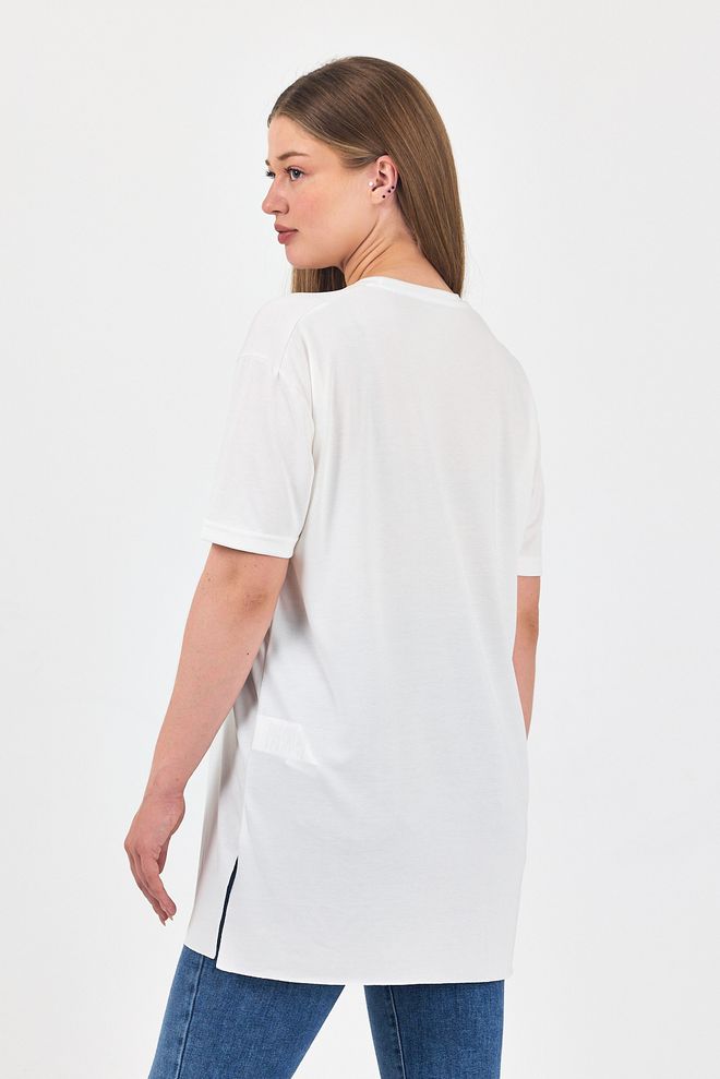 See More White Casual Oversized Fit Tshirt Wholesale Clothing 1