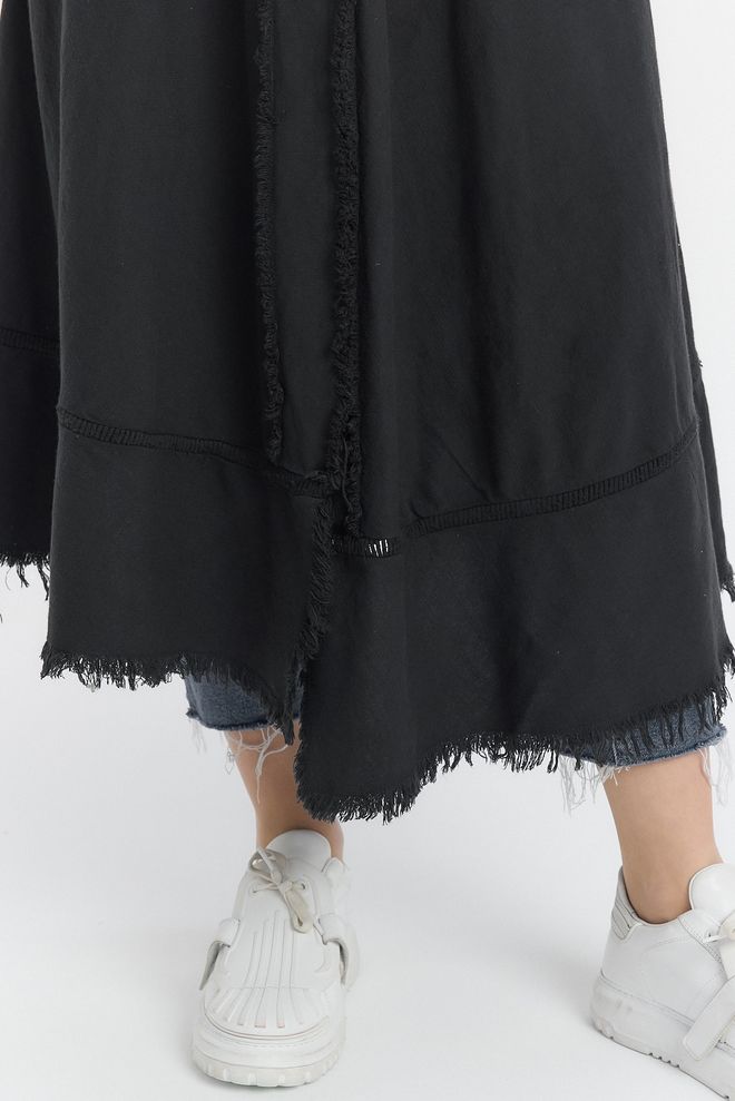 See More فستان بأزرار خشبية قياسي ملابس بالجملة 5