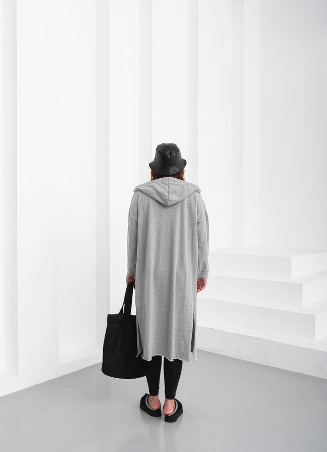 See More Siva Oversized Pulover Z Vratom S Kapuco Oblačila na debelo Šport