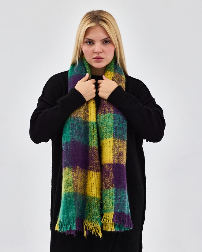 See More Σάλι Χονδρικό εμπόριο ενδυμάτων Casual