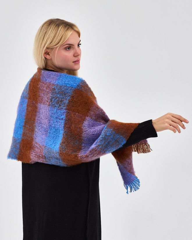 See More Șal Elegant În Carouri Albastru Pentru Toate Ocaziile Îmbrăcăminte cu ridicata Lejer