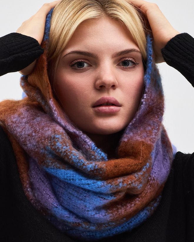 See More Șal Elegant În Carouri Albastru Pentru Toate Ocaziile Îmbrăcăminte cu ridicata Iarnă