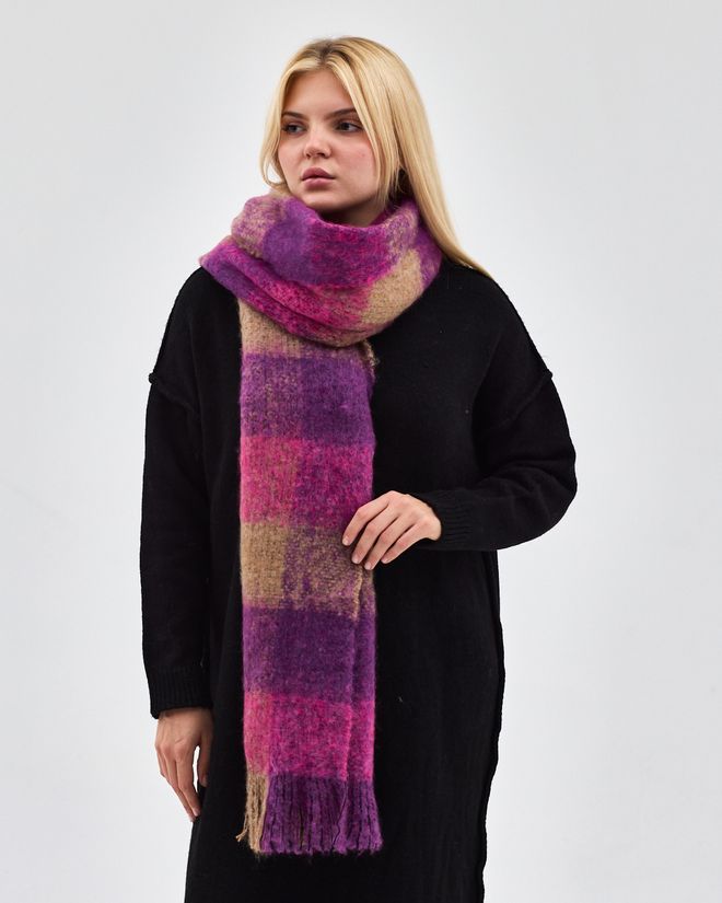 See More Σάλι Χονδρικό εμπόριο ενδυμάτων Casual