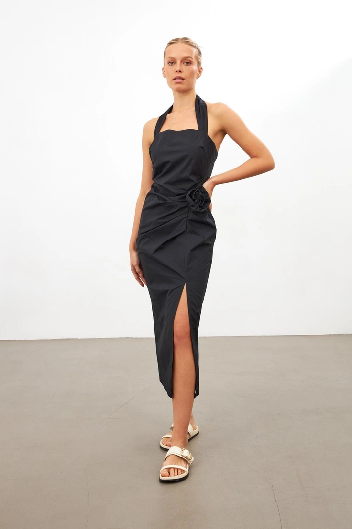 Een kledingmodel uit de groothandel draagt str11421-dress-black, Turkse groothandel Jurk van Setre