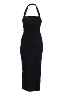 Een kledingmodel uit de groothandel draagt str11421-dress-black, Turkse groothandel Jurk van Setre