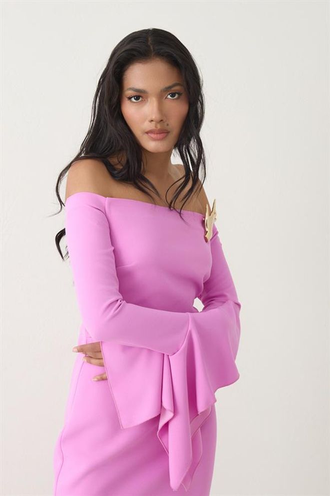 Setre Полноразмерное Мужское Платье Макси С Деталями На Плечах И Рукавах Розовое Оптовая продажа одежды День рождения