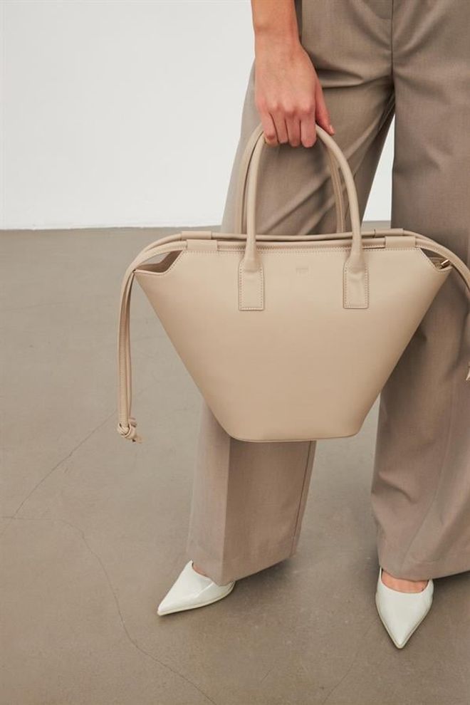 Setre Tassel Detailed Kožená Kabelka Tmavo Béžová Veľkoobchod s oblečením 1