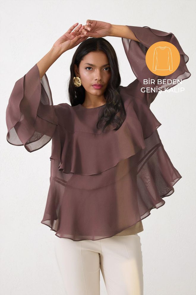 Setre Ruda Eleganti Palaidinė Oversize Su Varpelio Formos Rankovėmis Didmeninė prekyba drabužiais Apykaklė su įkirpimu