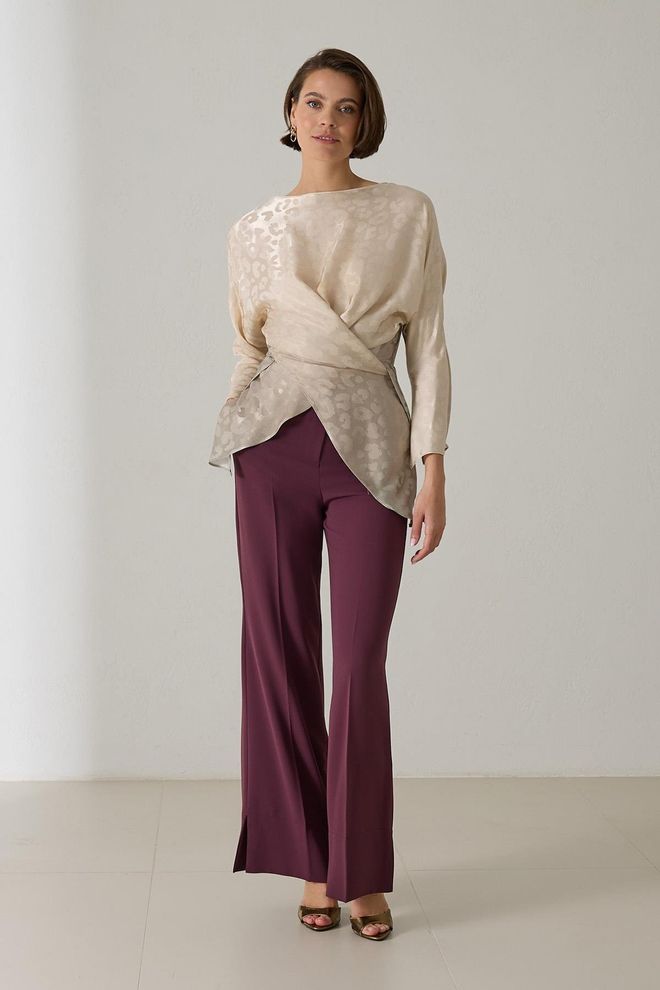 Setre Bluza Bej Elegantă Cu Decolteu Barcă Și Mâneci Clasice Îmbrăcăminte cu ridicata Conservator