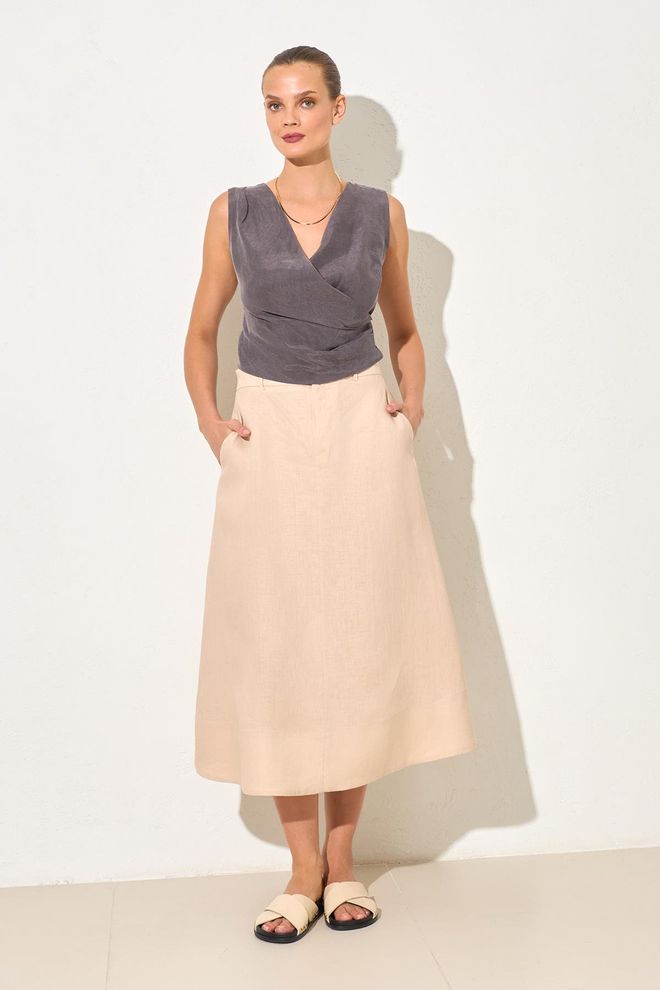 Setre Pilka Plonas Slim Fit Palaidinė Su V Formos Iškirpte Be Rankovių Su Kepurės Tipo Rankovėmis Didmeninė prekyba drabužiais Kokteilinė