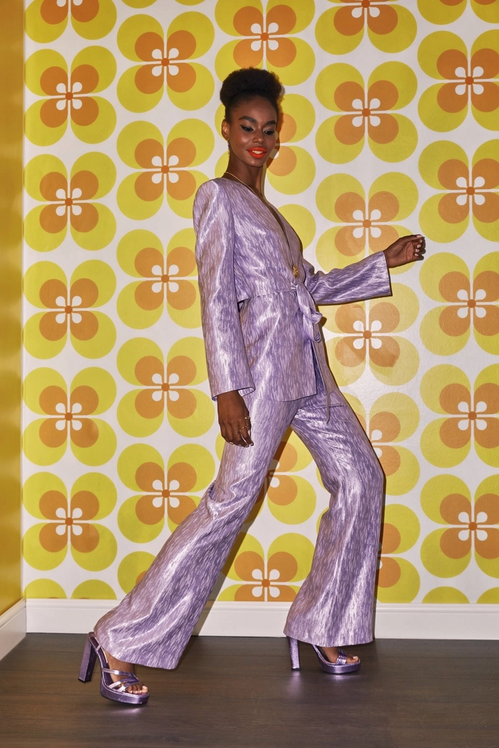 Un model de îmbrăcăminte angro poartă 3149 - Lilac Suit, turcesc angro A stabilit de Setre