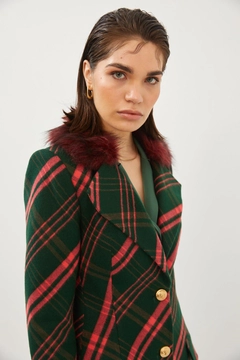 A wholesale clothing model wears 18877 - Coat - Green And Pink, Turkish wholesale Coat of Setre