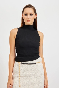 Ein Bekleidungsmodell aus dem Großhandel trägt 29007 - Blouse - Black, türkischer Großhandel Bluse von Setre