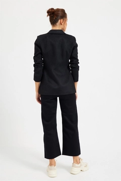 Una modelo de ropa al por mayor lleva 20387 - Jacket - Black, Chaqueta turco al por mayor de Setre