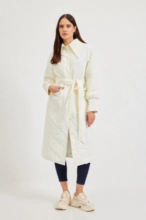 A model wears 30660 - Coat - Ecru, wholesale undefined of Setre to display at Lonca