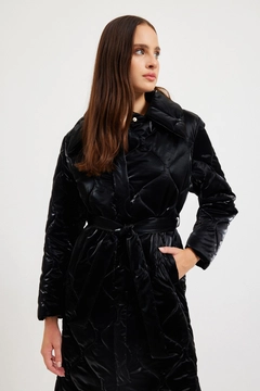 A wholesale clothing model wears 30662 - Coat - Black, Turkish wholesale Coat of Setre