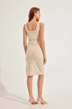 A wholesale clothing model wears 47192 - Dress - Beige, Turkish wholesale Dress of Setre