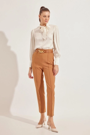 A model wears STR10044 - Trousers - Camel, wholesale Pants of Setre to display at Lonca
